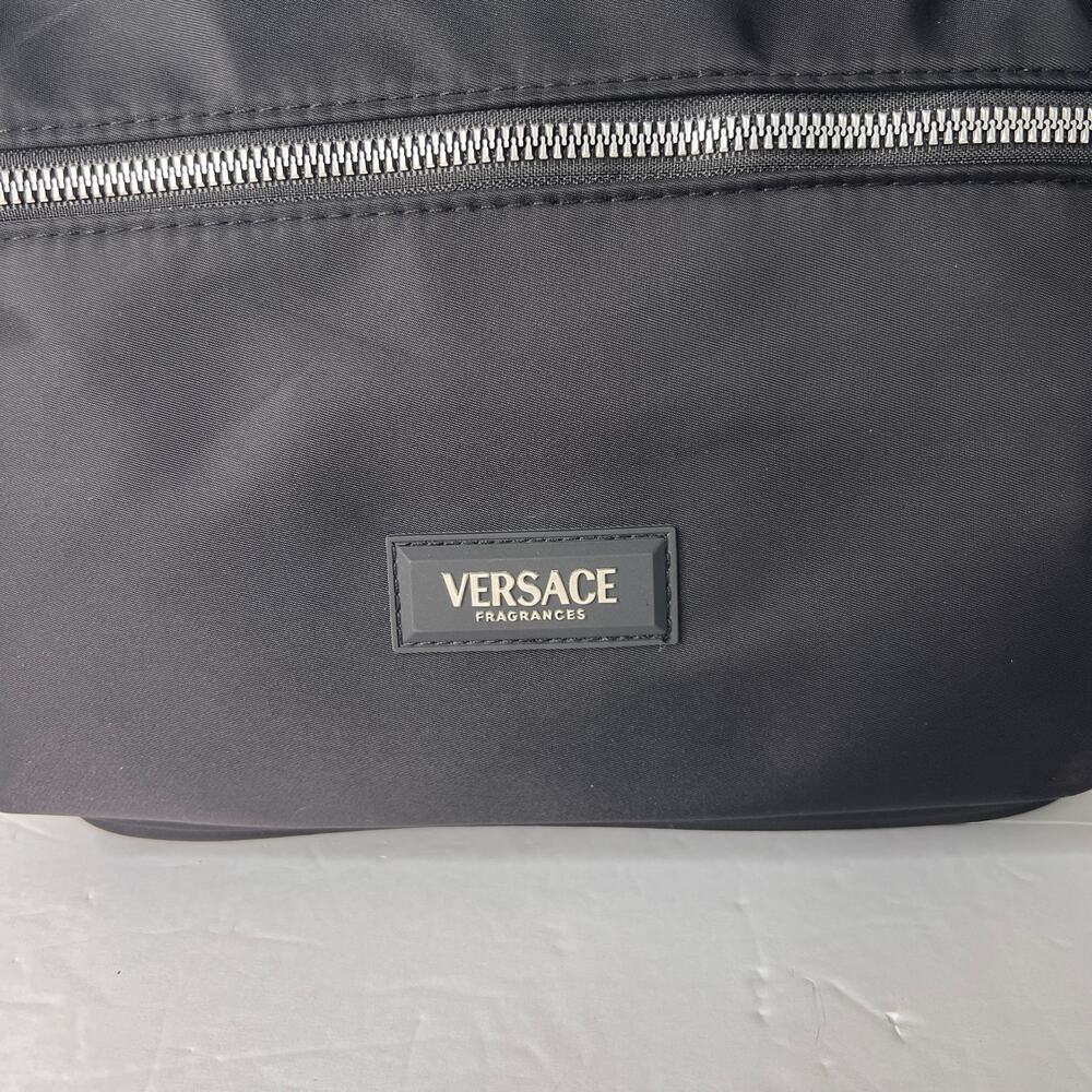 VERSACE PARFUMS SUMMER BACKPACK FOR MAN SPORTS , GYM ,TRAVEL BAG 15" X 10" X 5" - Picture 5 of 8